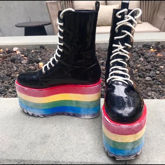 Dolls Kill current mood one of a kind boots - Picture 6 of 6